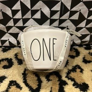 RAE DUNN MEASURING CUPS NEW